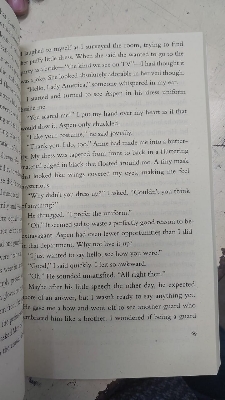 Picture of The Elite (The Selection, 2) by Kiera Cass (Yellowish -  Paperback)