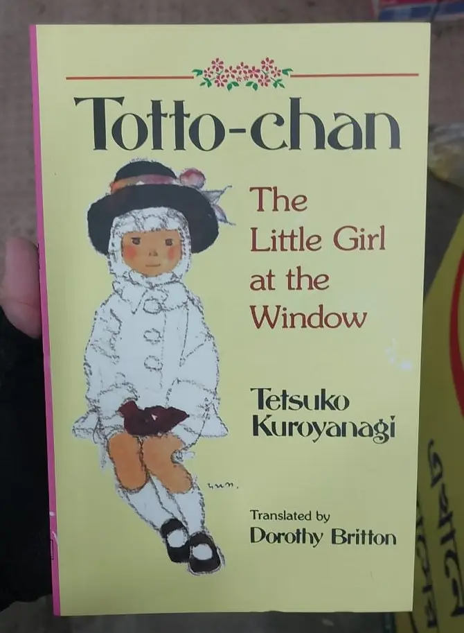 Picture of Totto-Chan: The Little Girl at the Window by Tetsuko Kuroyanagi (Yellowish - Paperback)