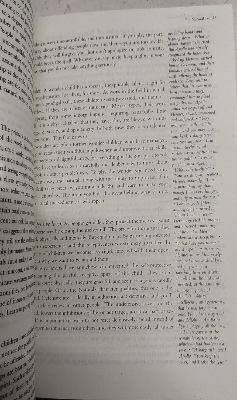 Picture of The Art of Seduction by Robert Greene (Yellowish - Paperback)