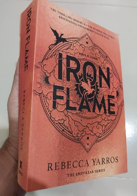 Picture of Iron Flame (The Empyrean, #2) by Rebecca Yarros (Paperback)