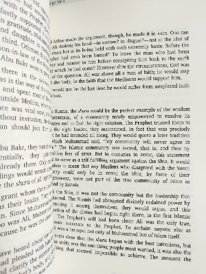Picture of After the Prophet: The Epic Story of the Shia-Sunni Split in Islam Book by Lesley Hazleton (Premium Paperback)