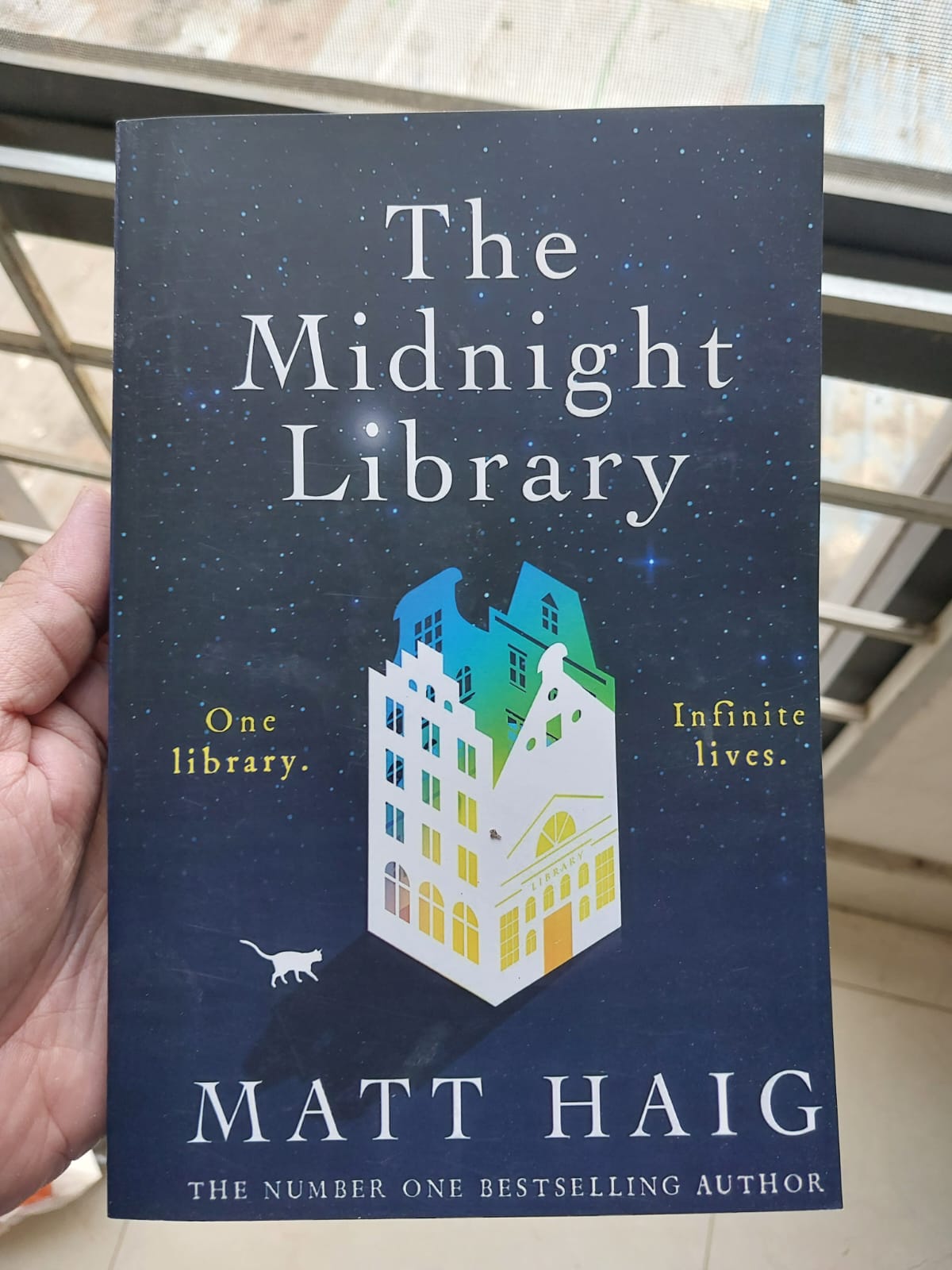 Picture of The Midnight Library by Matt Haig (Premium Quality Paperback)