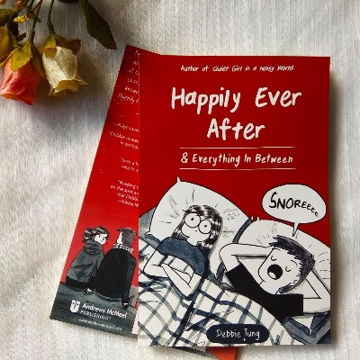Picture of Happily Ever After & Everything In Between by Debbie Tung (Premium | Paperback)