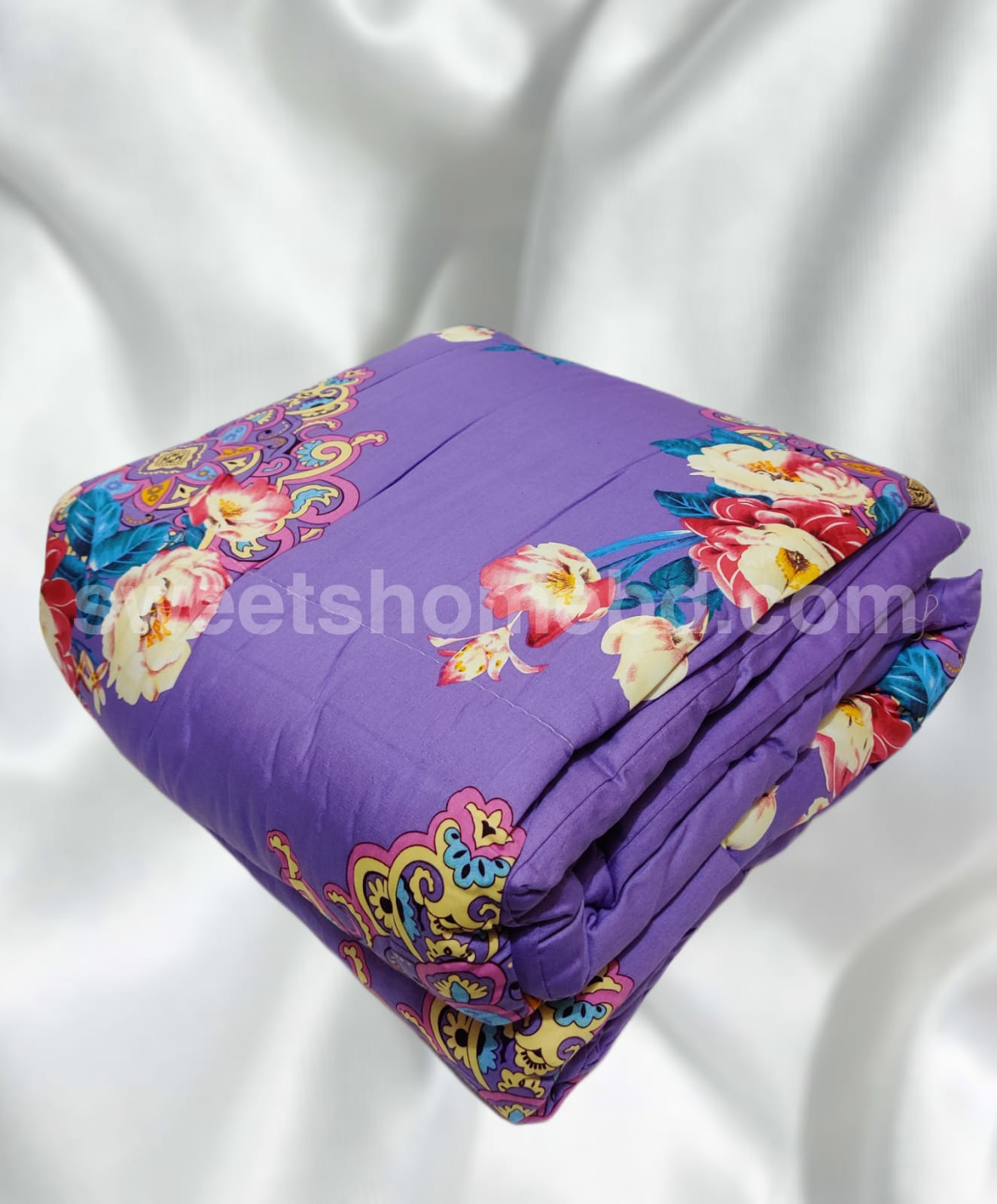 Picture of Comfortable Twill Cotton Febric Comforter