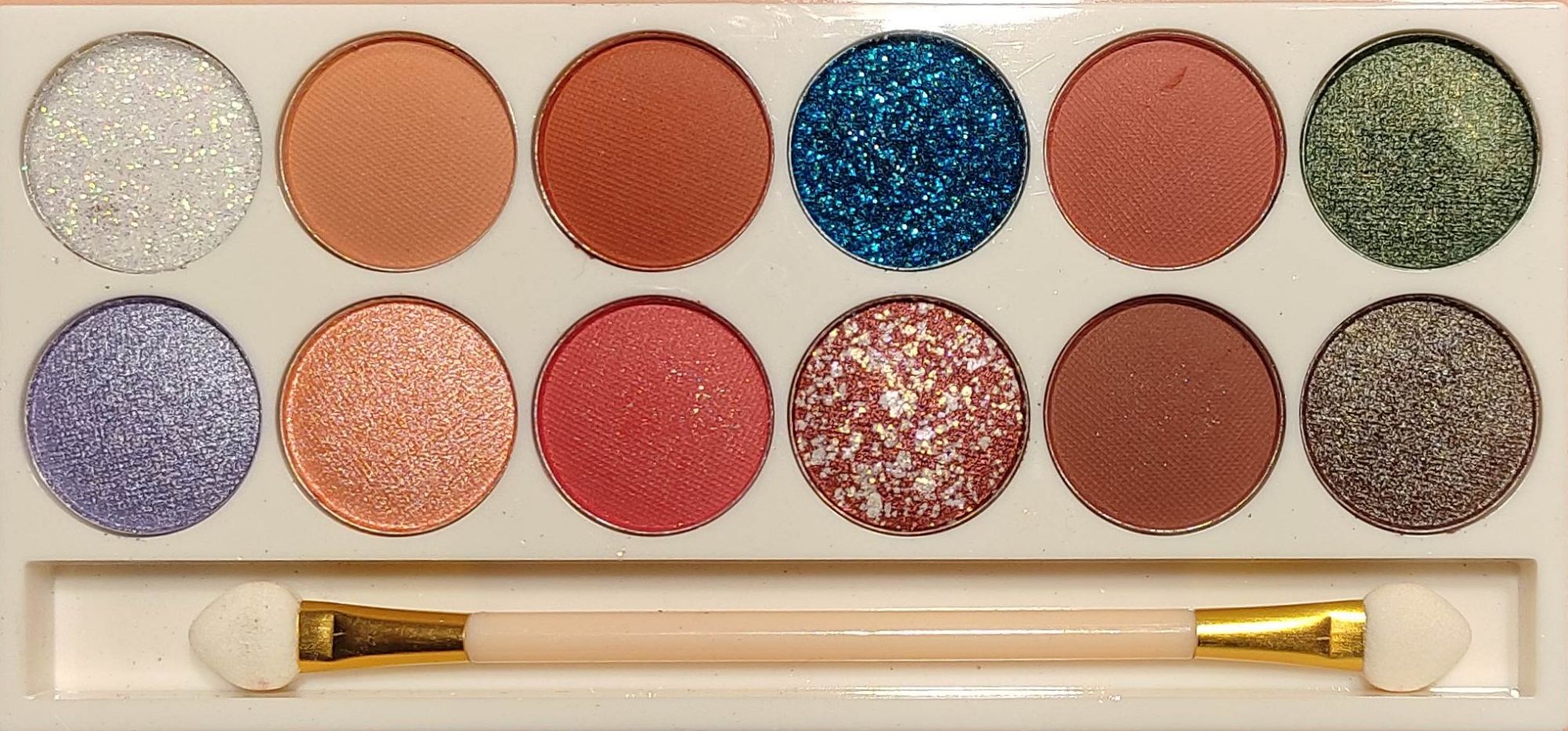 Picture of 12 Color Eyeshadow Pallets