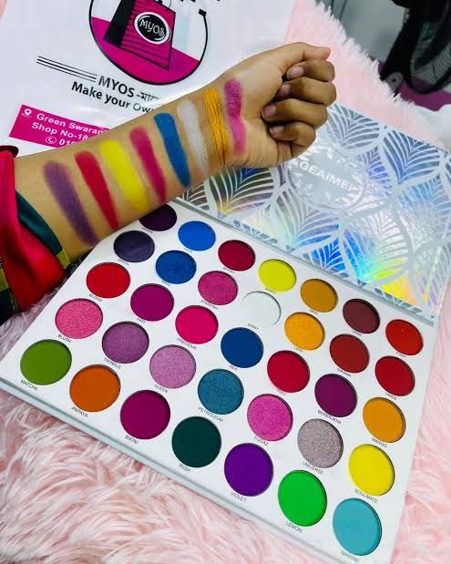 Picture of HAWAII Collection 35 Color Palette