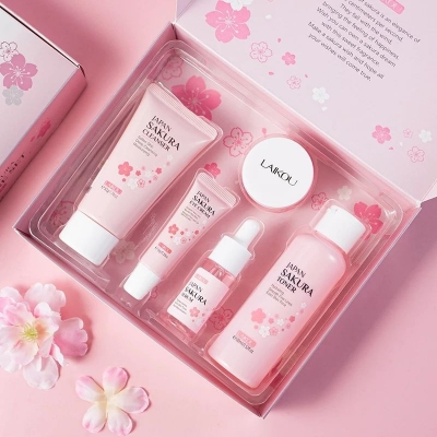 Picture of Japan Sakura Skin Care 5 Pcs Combo Set for Women