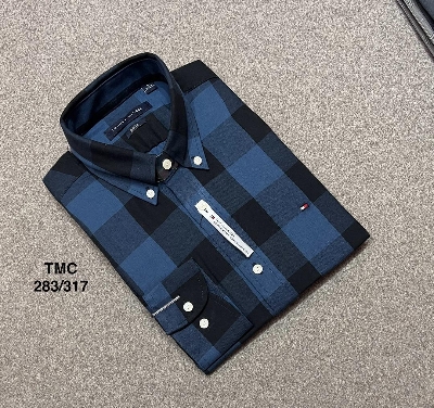 Picture of Tommy Check Shirt 283 / 317