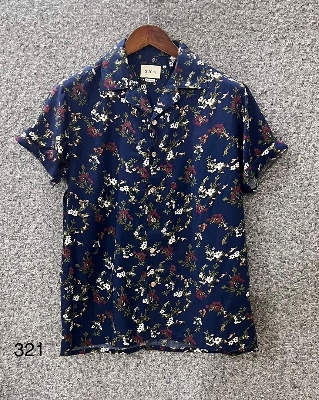 Picture of Gucci Cuban Collar Print 321