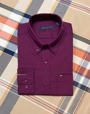 Picture of Tommy Pocket Solid Shirt Maroon