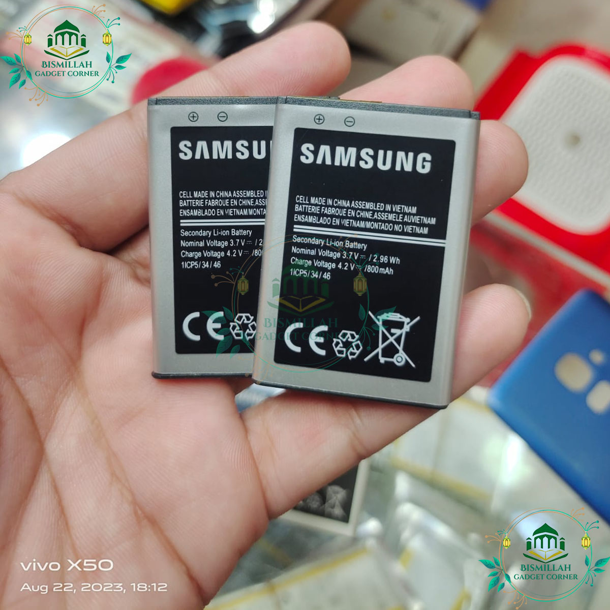 Picture of Original Battery For Samsung Guru Music 2 Battery and Guru Music Battery 1 pice