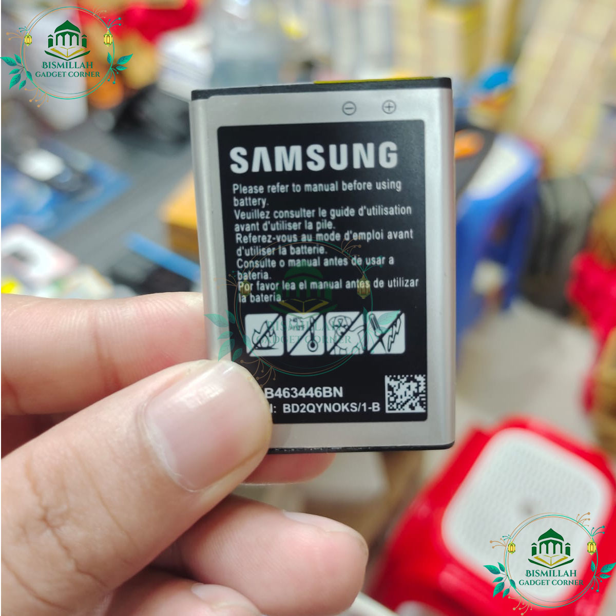 Picture of Original Battery For Samsung Guru Music 2 Battery and Guru Music Battery 1 pice