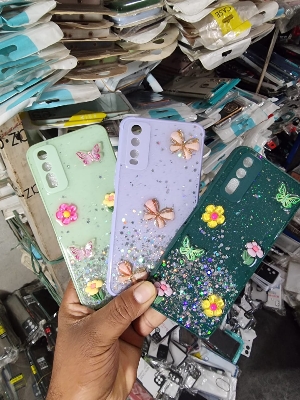 Picture of For Vivo Y20 / Vivo Y20I / Vivo Y20 G / Vivo Y20S / Vivo Y12S / Vivo Y12A Flexible Pc Butterfly Fashionable Ladies Back Cover With Camera Protection - Phone Back Cover