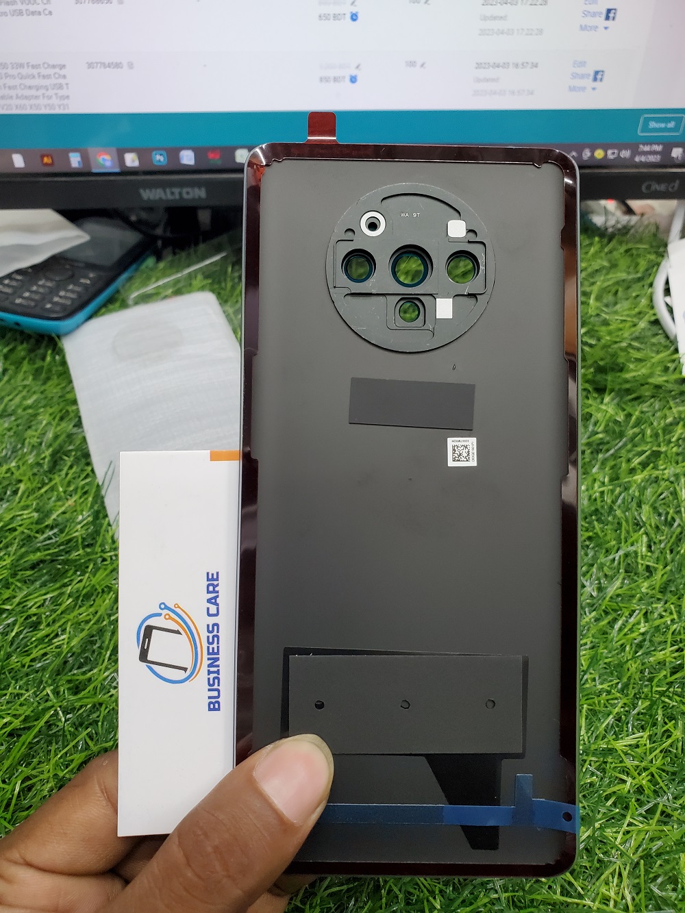 Picture of Origenal Back Panel Cover for OnePlus 7T