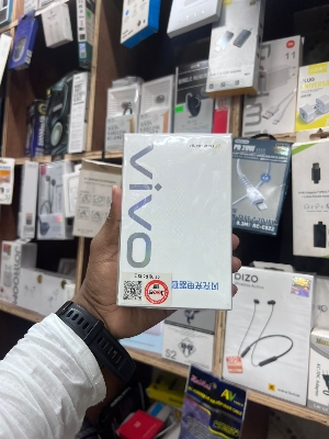 Picture of origenal Vivo 66W FlashCharge 2.0 Charger for Vivo X Series & Latest /5G Phones.For vivo iQOO Z7 Pro / Vivo T2 Pro 5g / Vivo S17e