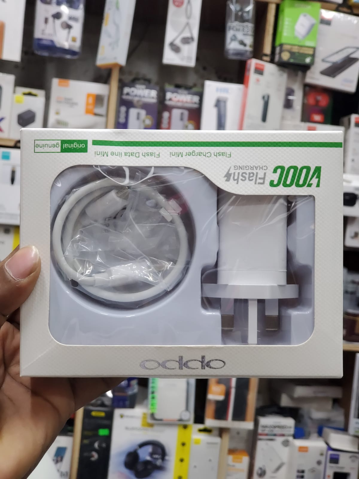 Picture of Orginal OPPO VOOC New Fast Flash Charger With USB Cable TypeC