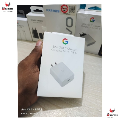 Picture of Google 30W USB-C Power Adapter