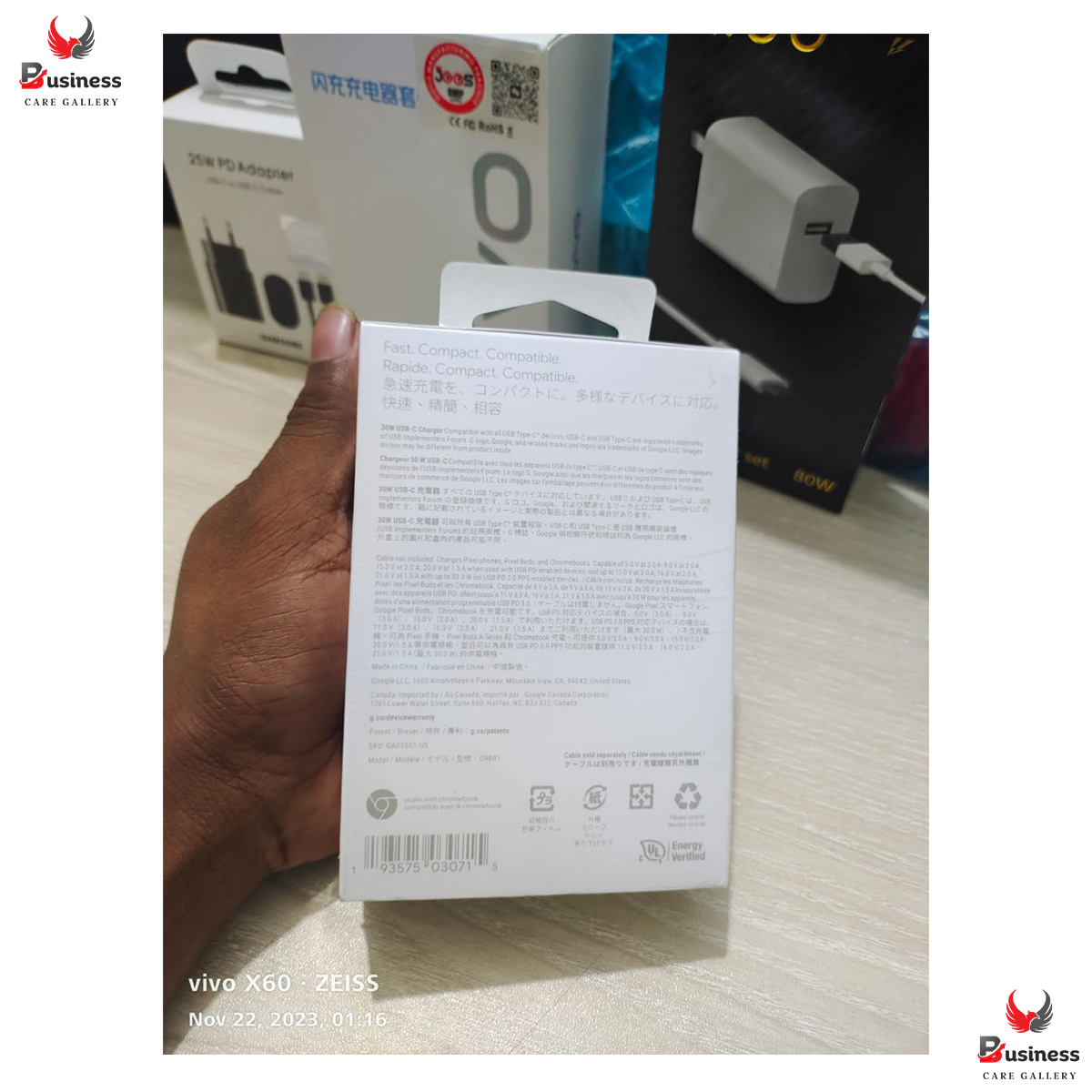 Picture of Google 30W USB-C Power Adapter