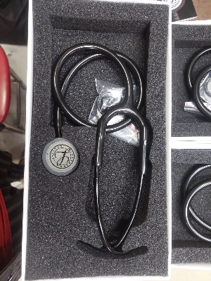 Picture of Littmann Classic III Medical Professional Stethoscope Standard Edition (Black Color)