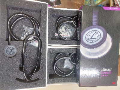 Picture of Littmann Classic III Medical Professional Stethoscope Standard Edition (Black Color)