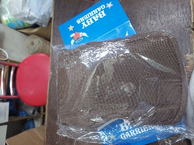 Picture of Best Quality Stylish Baby Carrier - Comfortable Carrying Bag with Multiple Positions for Lying - Suitable for 6 Months to 2 Years Old Babies