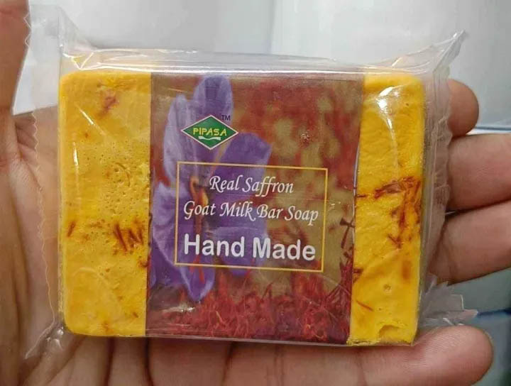 Saffron Goats Milk Soap Premium (Handmade) 