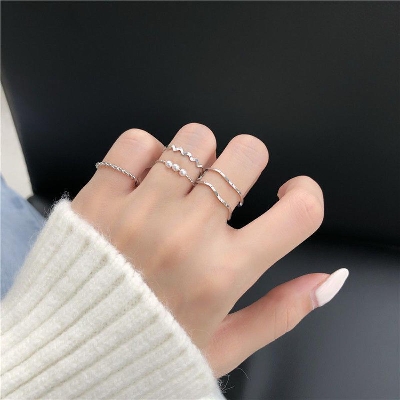 Picture of Ring Set Temperament Fashionable and Popular Women's Multi-layer Ring Twist Pearl Opening Beautiful Hand-tail Ring 5pcs Set