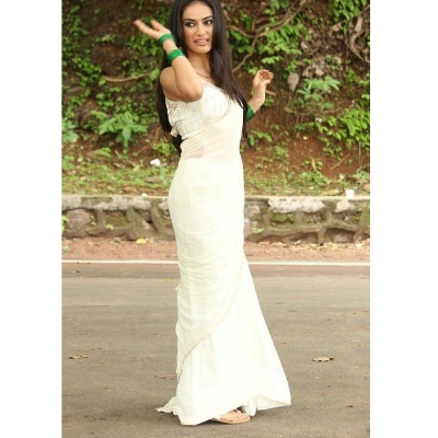 Picture of Weightless Georgette Saree for Women_Red