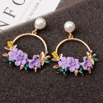 Picture of Ladies earring  new design earrings