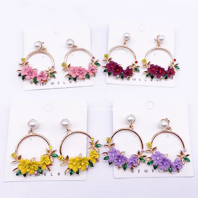 Picture of Ladies earring  new design earrings