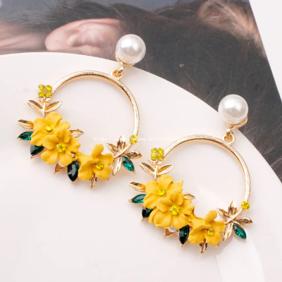 Picture of Ladies earring  new design earrings