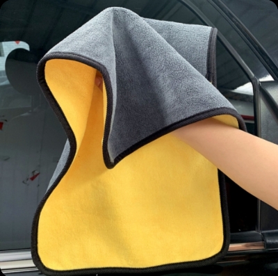 Picture of 2 in 1 Car Washing Cloth 60*40 cm 500 gsm medium Size Micro Fiber Towel Double Layer