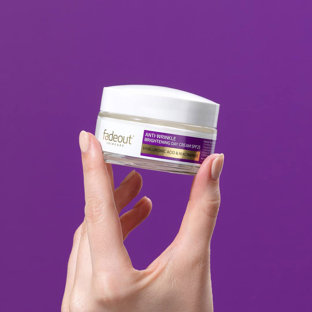 Picture of International UK product Fadeout Anti-Wrinkle Day Cream

(50gm)