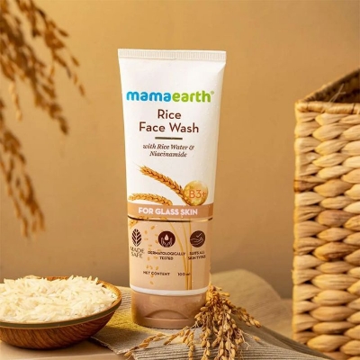 Picture of Mamaearth Rice Face Wash for Glassy Skin with Rice Water & Niacinamide 100 ml