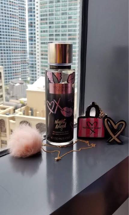 Picture of Victoria's Secret Night Angel Fragrance Body Mist 250ml
