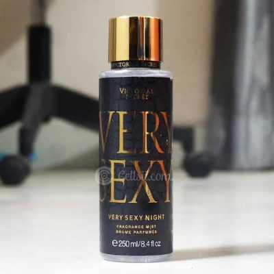 Picture of Victoria's Secret Very Sexy Body Mist - 250ml -