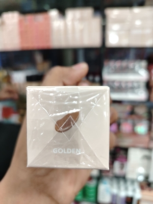 Picture of SHEGLAM Skinfinite Hydrating Foundation - Almond