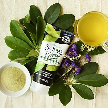 Picture of International USA product ST Ives Blackhead Clearing face scrub - 170 GM