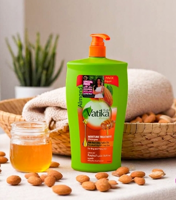 Picture of Vatika Moisture Treatment Shampoo with Almond & Honey 1000ml