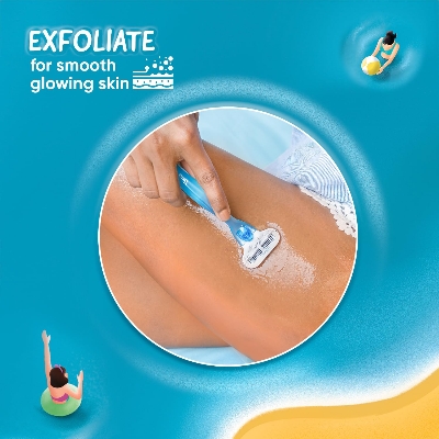 Picture of Gillette Venus Women Smooth Combo Pack | Razor Plus 3 Refills | Aloe Vera Smooth