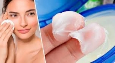 Picture of Vaseline Petroleum Jelly Cocoa Butter 100ml