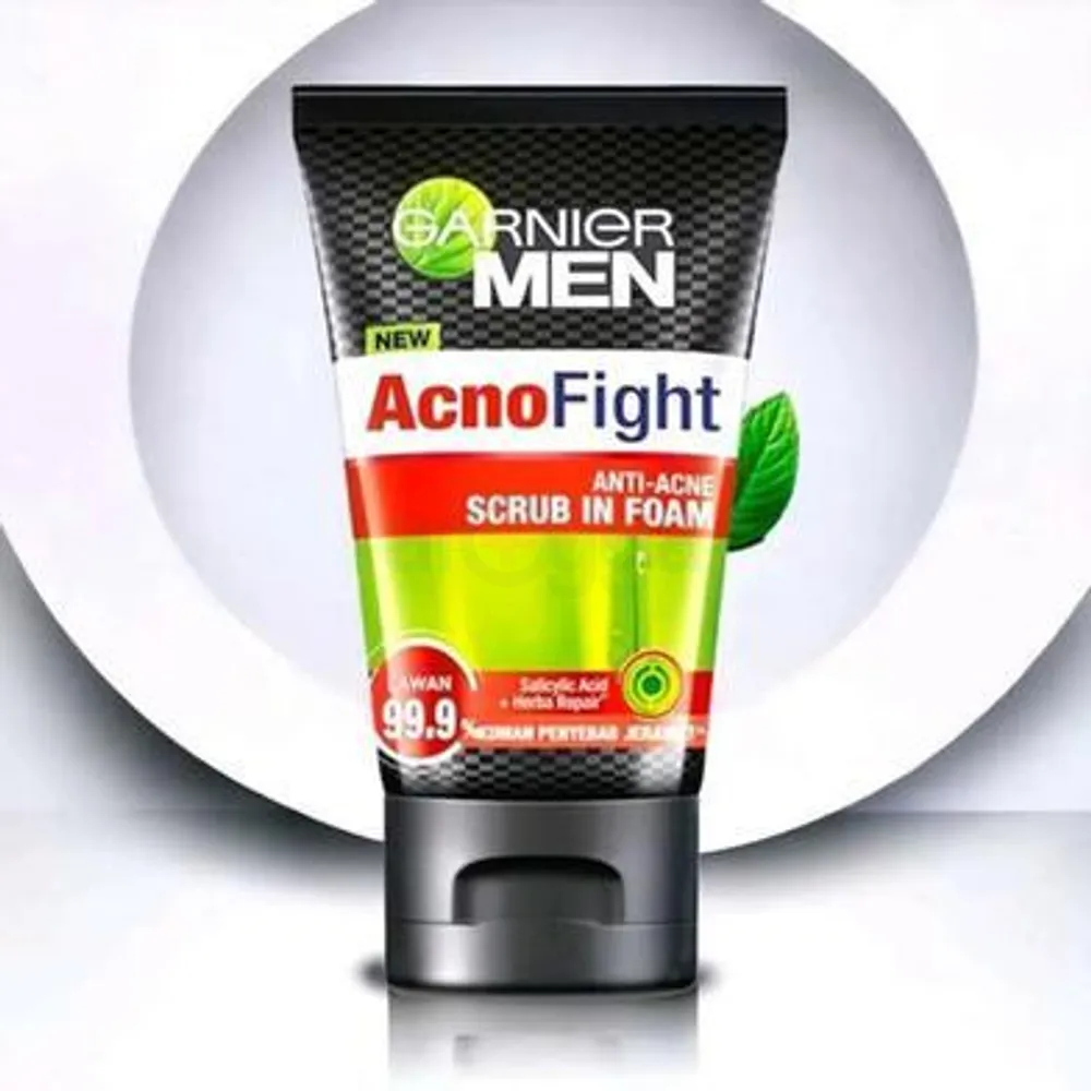 Picture of Garnier Men Acno Fight Anti-Acne Scrub in Foam With Salicylic Acid & Herba Repair 100ml