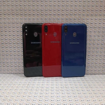 Picture of Samsung Galaxy M20 battery backshell Samsung Galaxy M20 backpanel