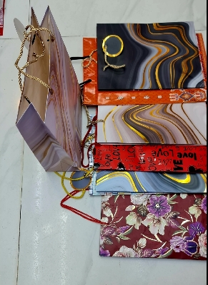 Picture of 3D Paper Gift Bag birthday marriage Day valentine Day all occasion gift Zipper Bag