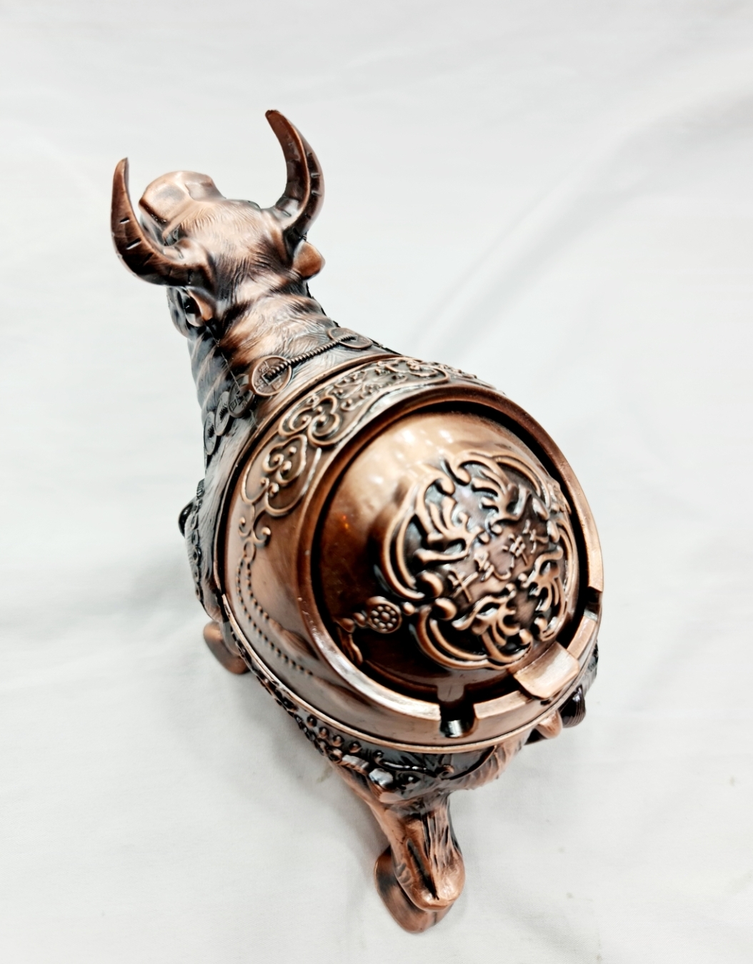 Picture of Full brass ashtray Saar design Universal Mini Ash Bin Car Ashtray