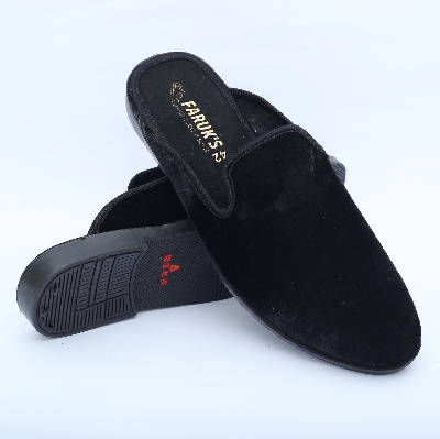 Picture of New Fashionable Velvet Half Shoe For Men Black