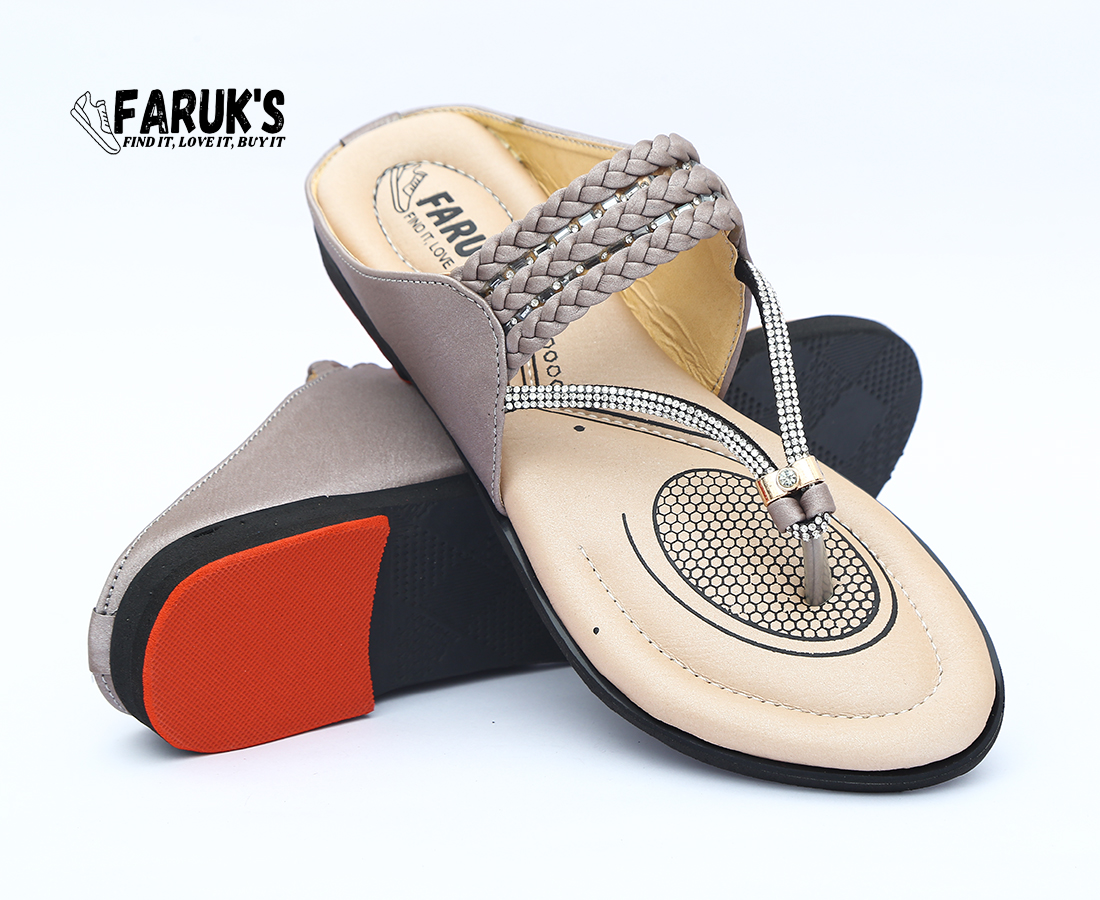 Picture of New Trendy Women And Girls Flat Sandals For Casual Look In Slide Kickonn sandals ,Slide,Clogs and designable sandals for Women's and Girl's, Women's sandals , summer shoes, beach shoes