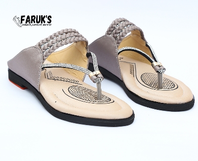 Picture of New Trendy Women And Girls Flat Sandals For Casual Look In Slide Kickonn sandals ,Slide,Clogs and designable sandals for Women's and Girl's, Women's sandals , summer shoes, beach shoes