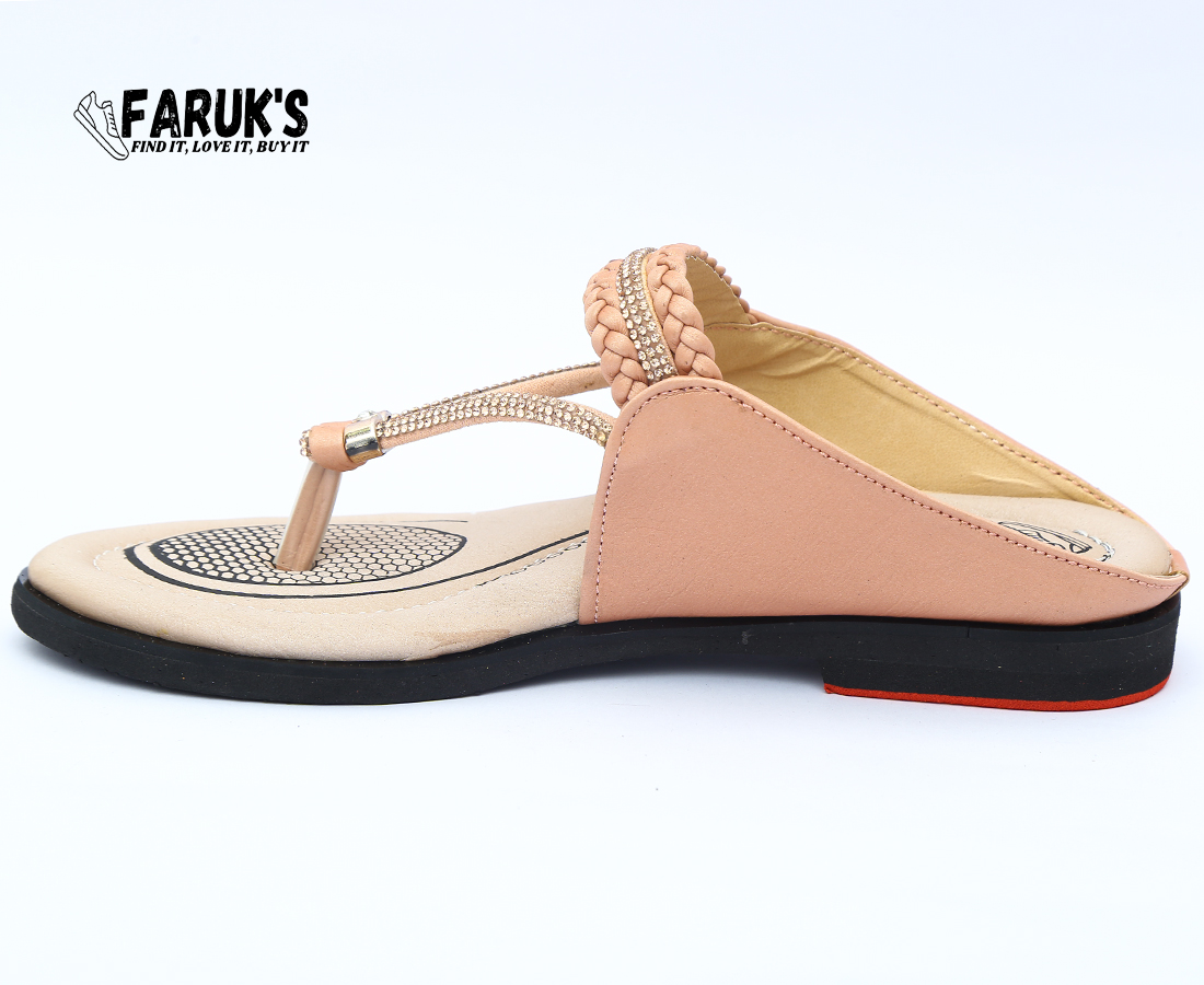 Picture of New Trendy Women And Girls Flat Sandals For Casual Look In Slide Kickonn sandals ,Slide,Clogs and designable sandals for Women's and Girl's, Women's sandals , summer shoes, beach shoes