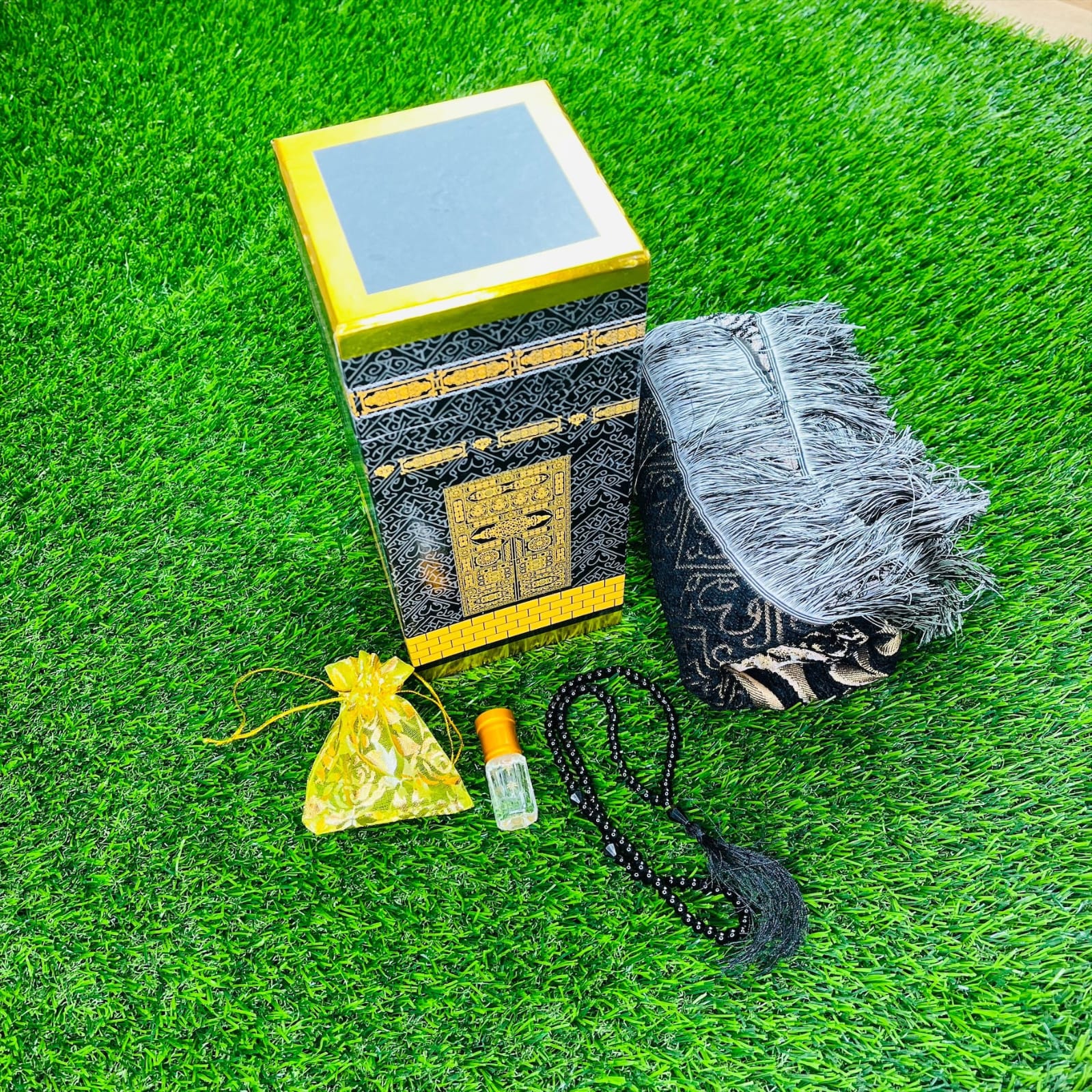 Prayer Mat, Tasbeeh and Attar Combo Pack with Premium Kaba Box RKissu.comonline shop bangladeshothoba.com